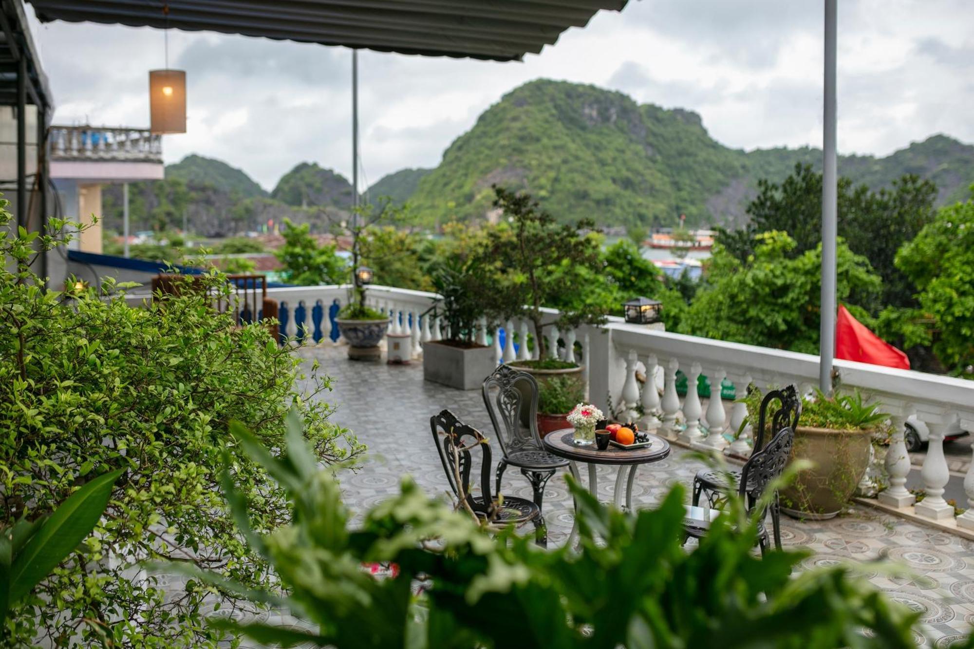 Maison Cat Ba Bay View Villa Chan Chau Bagian luar foto